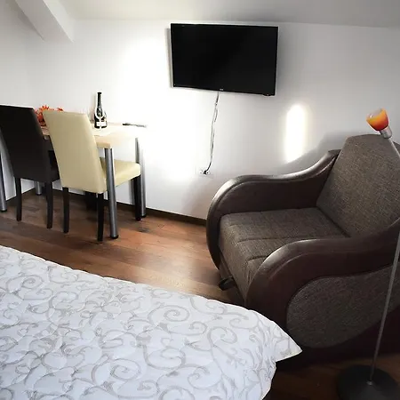 Apartman Premijer *